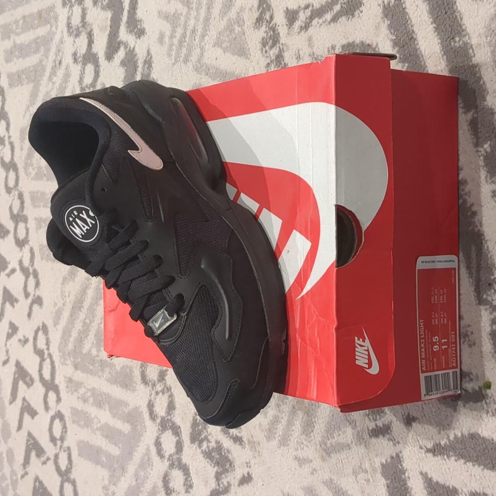 COPY - Air Max2 Light